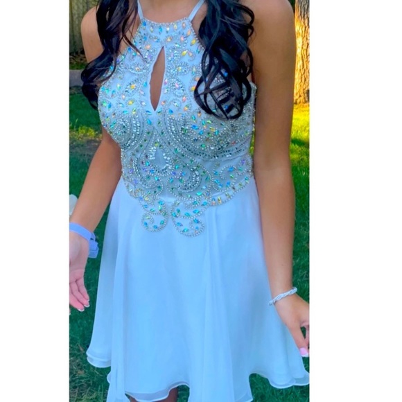 coco’s cheateau Dresses & Skirts - 8th grade dance dress